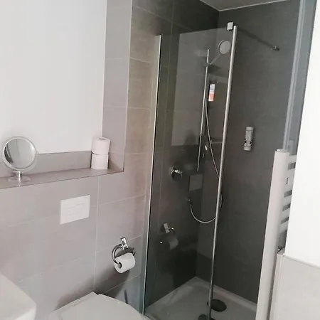 Rugana - Komfort Mit 1 Schlafzimmern Und Terrasse D28 Dranske